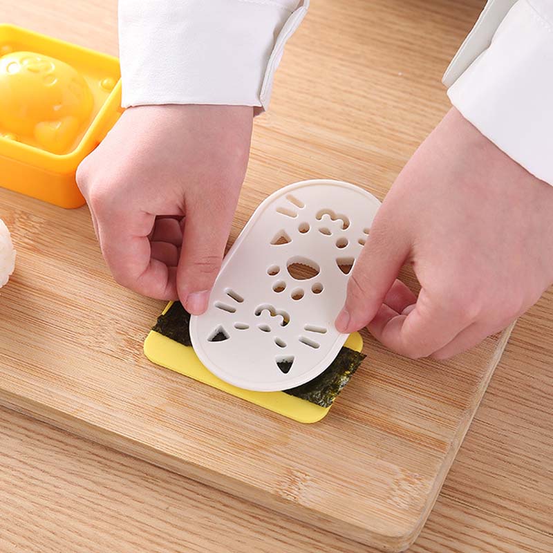 Khuôn Làm Cơm Nắm Hình Mèo Hoạt Hình Dễ Thương