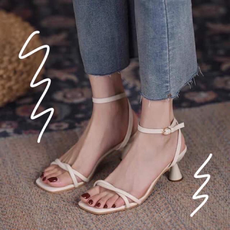 Sandal quai thắt,gót đồng hồ