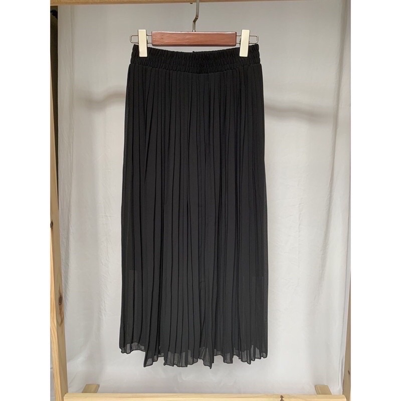 Chân váy voan dập ly dáng dài  2 màu trắng và đen. alohashop91