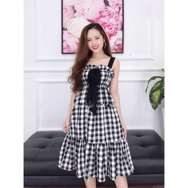 Đầm caro đuôi cá
