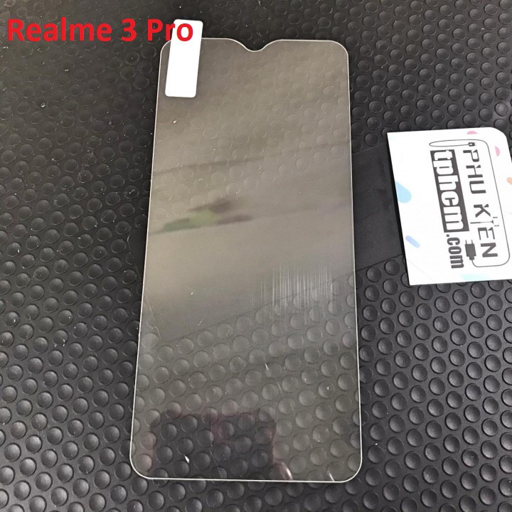 Dán cường lực chống trầy Realme 3 Pro