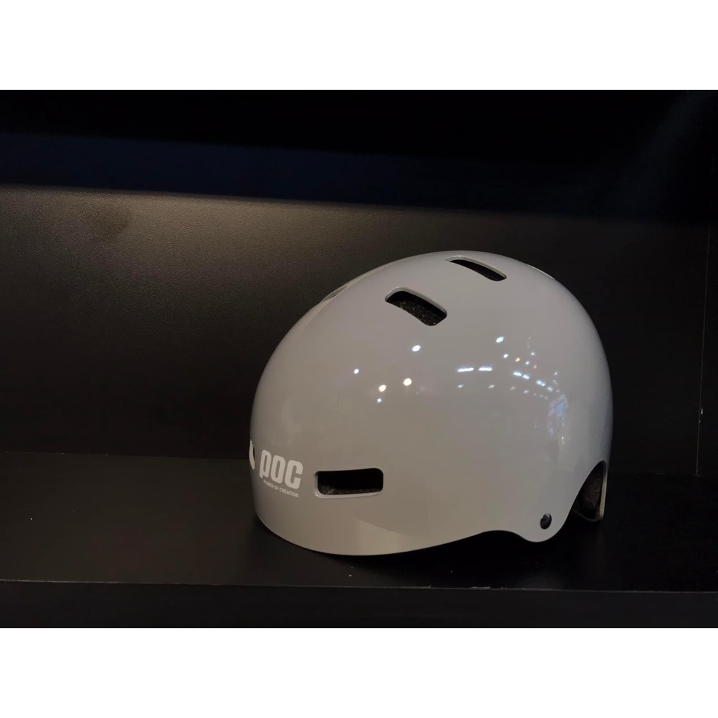 Nón bảo hiểm POC PK01 trẻ em tặng kèm tai mèo trang trí