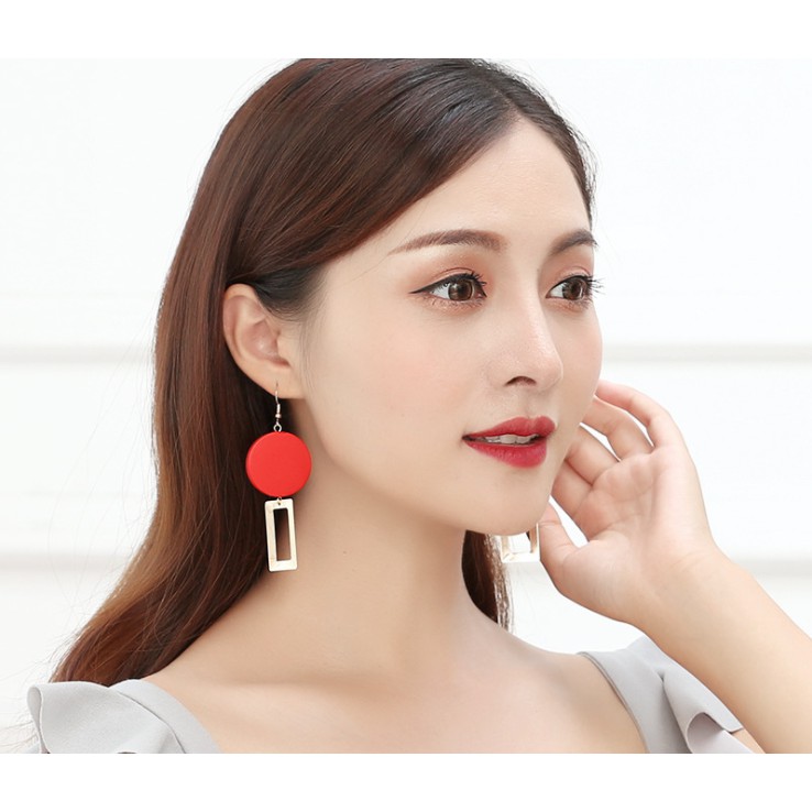 Khuyên tai tròn đỏ phối kim nhật xinh xắn