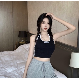 Áo CropTop cổ yếm phối viền CH