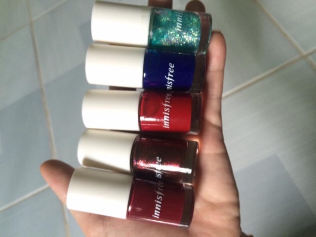 Sơn móng Tay Innisfree Real Color Nail