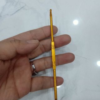 Kim móc 2 đầu màu vàng