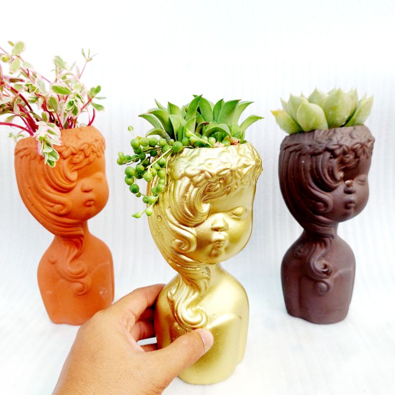 Chậu đất nung, Chậu sen đá - Cô gái tóc mây, đường kính miệng 7cm, chiều cao 20cm