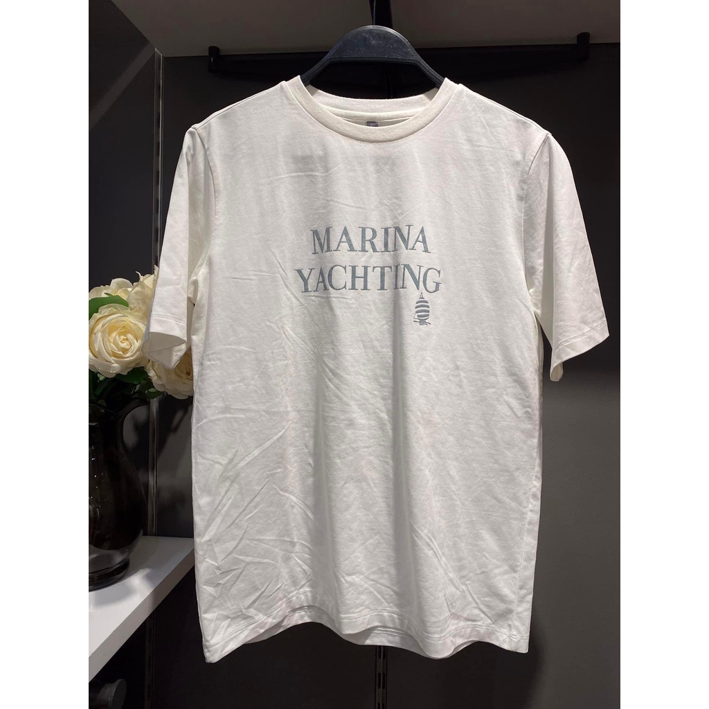 Áo thun nữ trắng chữ đơn giản dễ phối đồ