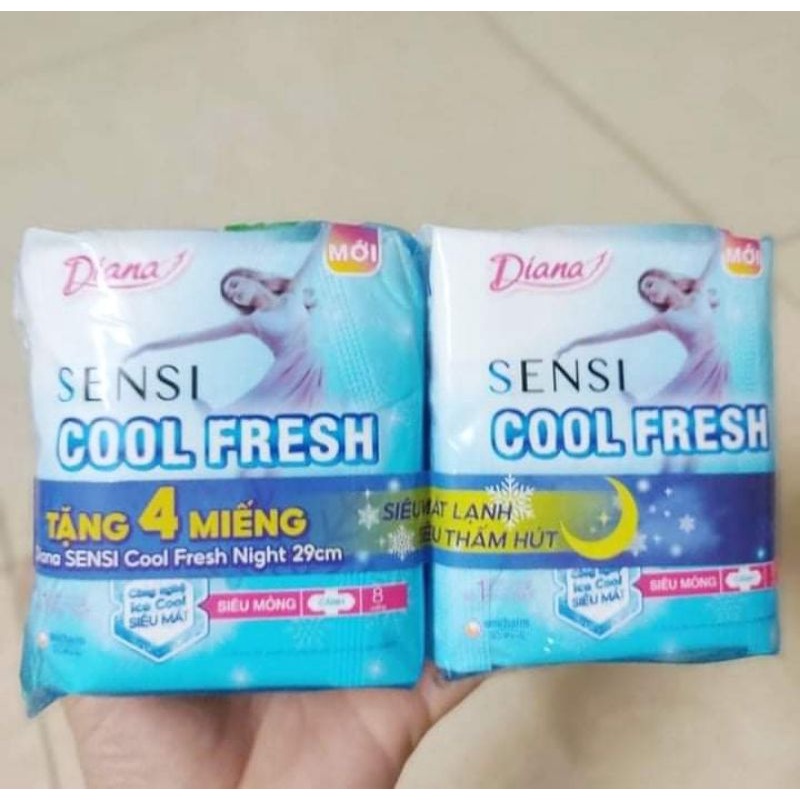 (Tặng 1 gói COOL FRESH NIGHT 4 miếng)Combo 2 băng vệ sinh siêu mỏng cánh Diana Sensi Cool Fresh gói 8 miếng