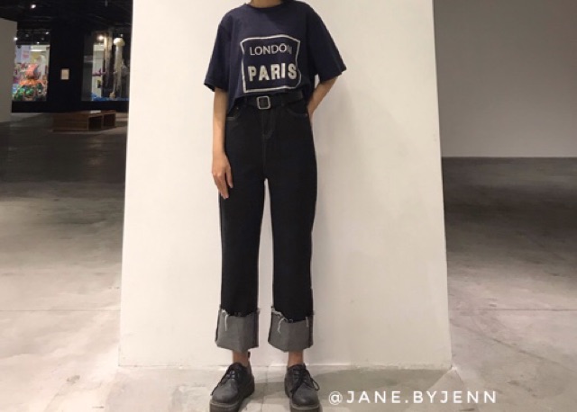 Sẵn_ Quần Jean ống dài rộng gập gấu đen retro