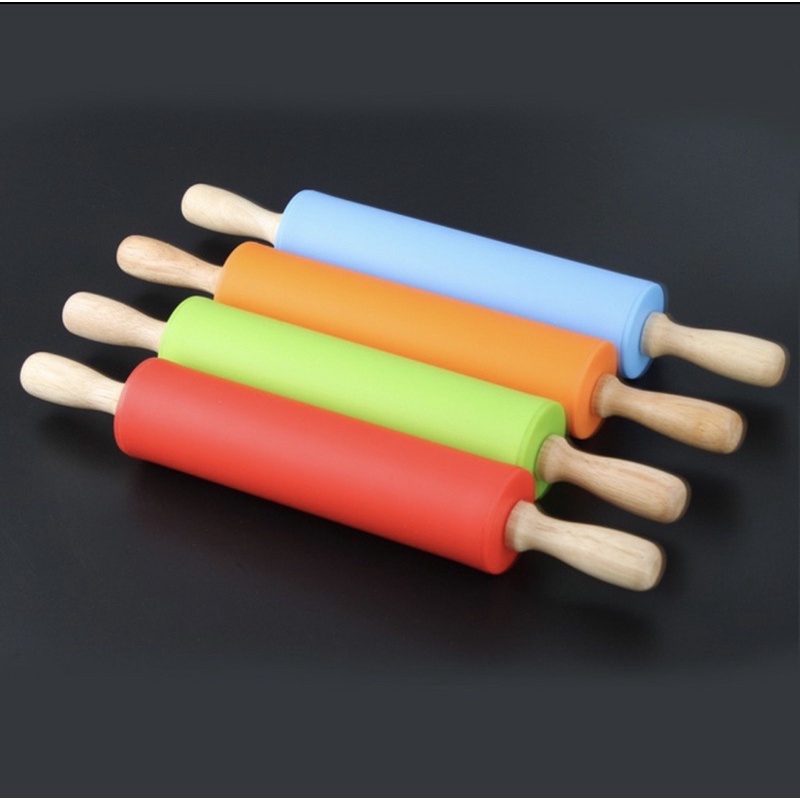 Cây Cán Bột Lăn Bột Silicon Tay Gỗ 30cm