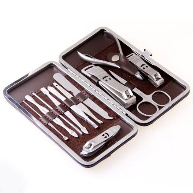 Bộ cắt tỉa móng tay 12 món
