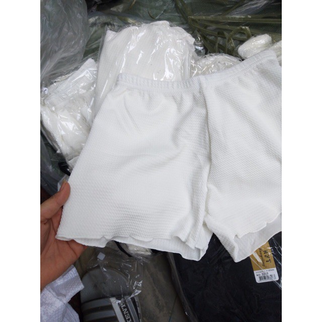 [Mã WASTUP5 giảm 10% tối đa 20K đơn 99K] Quần đùi nữ mặc trong váy, mặc nhà bông xù BX | BigBuy360 - bigbuy360.vn