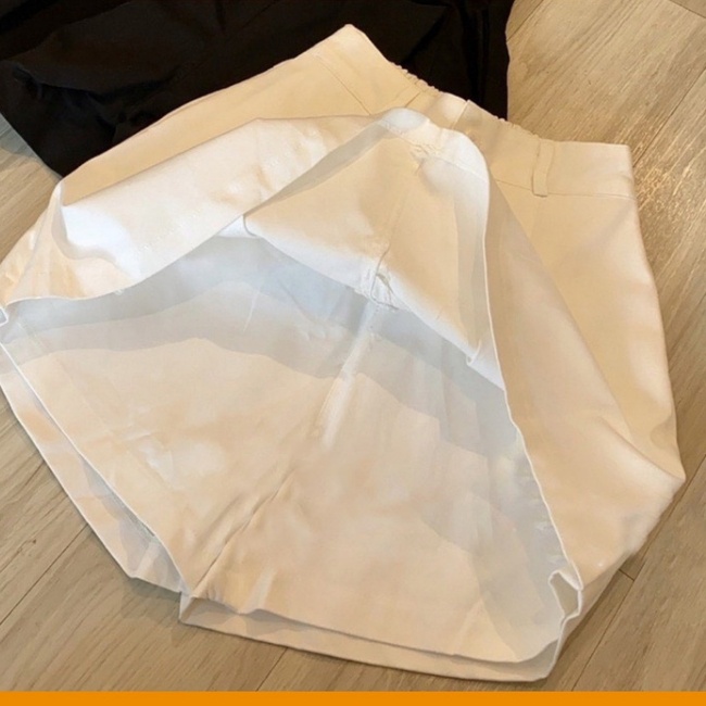 Quần short giả váy lưng chun cạp cao, quần giả váy chất kaki mềm có quần lót bên trong dáng siêu xinh - Mia Shore M241