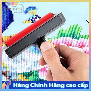 Cây lăn hỗ trợ làm tranh đính đá tiện dụng