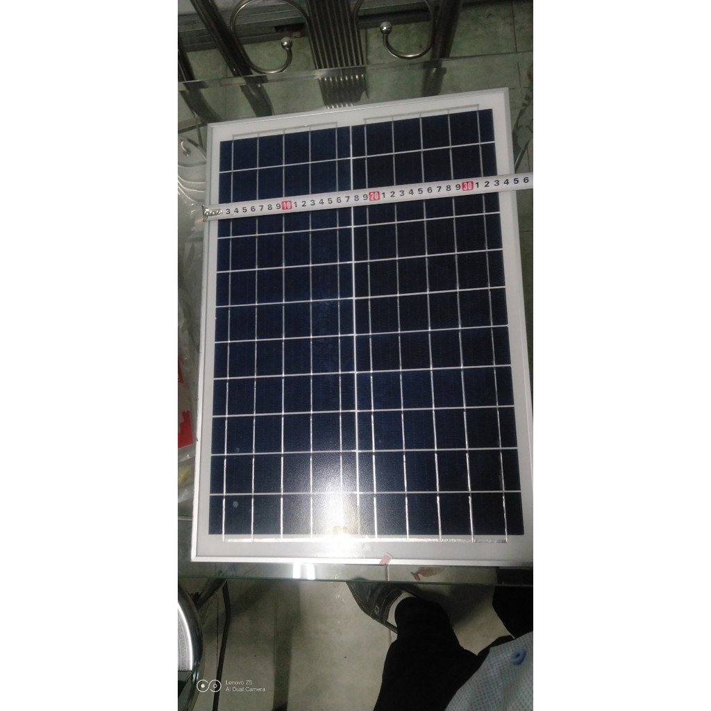 Đèn pha năng lượng mặt trời-công suất 120W
