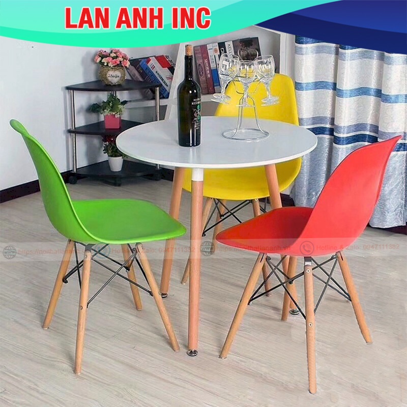 Bộ bàn ăn, cafe đẹp hiện đại giá rẻ cho 3 người LA-BBA12 gồm bàn tròn B02 và ghế cafe eames chân gỗ G128c