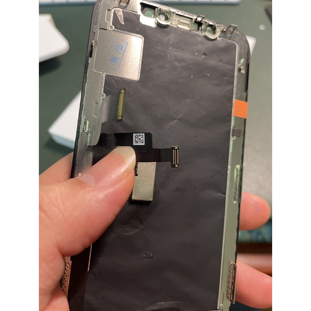 Màn hình thay thế Màn X zin ép kính tặng kèm bộ sửa tự thay thế.