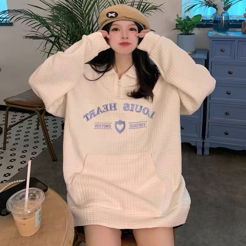 áo xốp cổ bẻ louis heart | BigBuy360 - bigbuy360.vn