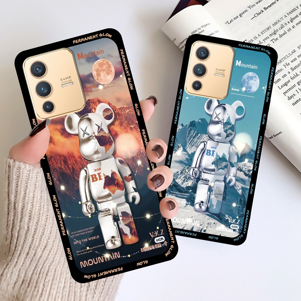 Ốp Vivo V23 5G in hình họa tiết Mountain, Be@rbrick dễ thương (T13 - T18)