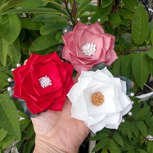 [ Hàng Thiết Kế ] Hoa cài áo handmade hoa sen ruy băng cao cấp