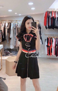Váy gucci cổ bèo
