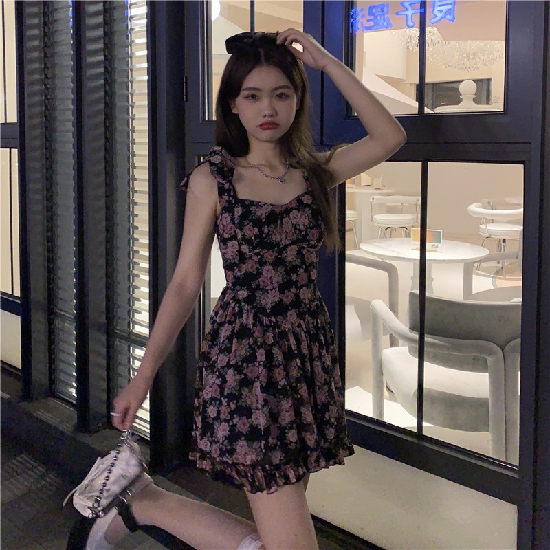 Đầm Hoa Hai Dây Xếp Ly Nhấn Eo Thời Trang Nữ Tính