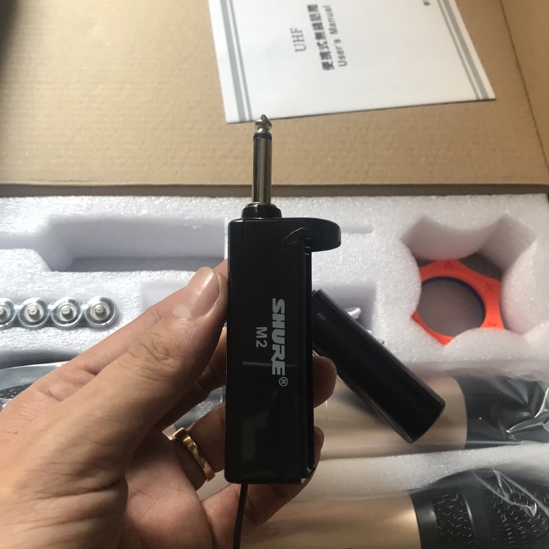 BỘ MICRO KHÔNG DÂY Shure M2 DÙNG CHO LOA KÉO HOẶC AMPLY - micro đa năng nhôm - Gia Khang Shop