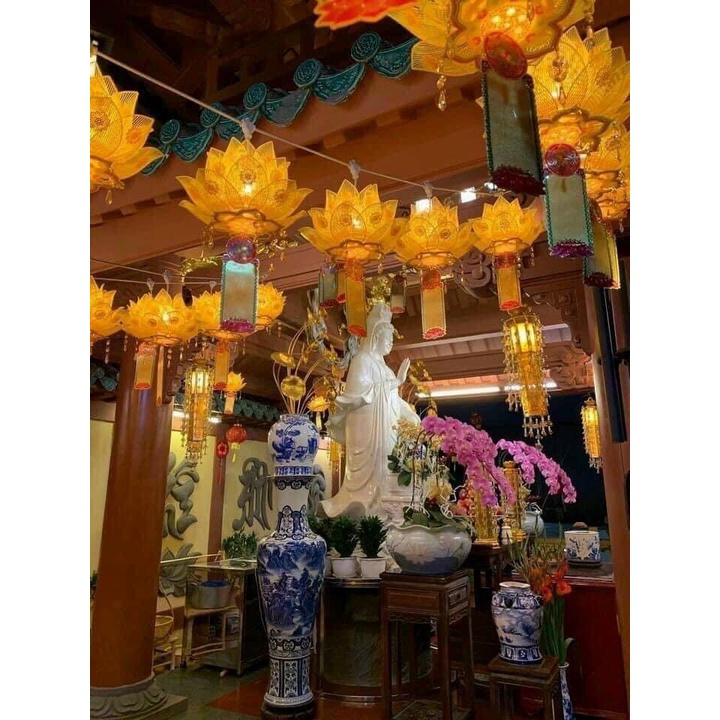 Lồng đèn sen treo trang trí - 10 bông/dây - kèm thiệp - bóng đèn