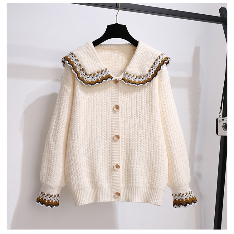 Set áo len có cổ kiểu sơ mi đóng cúc kèm chân váy xòe xếp ly. . Áo len nữ mix chân váy ngắn.