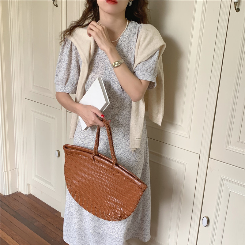 Đầm Voan Hoa Tay Ngắn Cổ Chữ V Thời Trang Hàn Quốc 43182