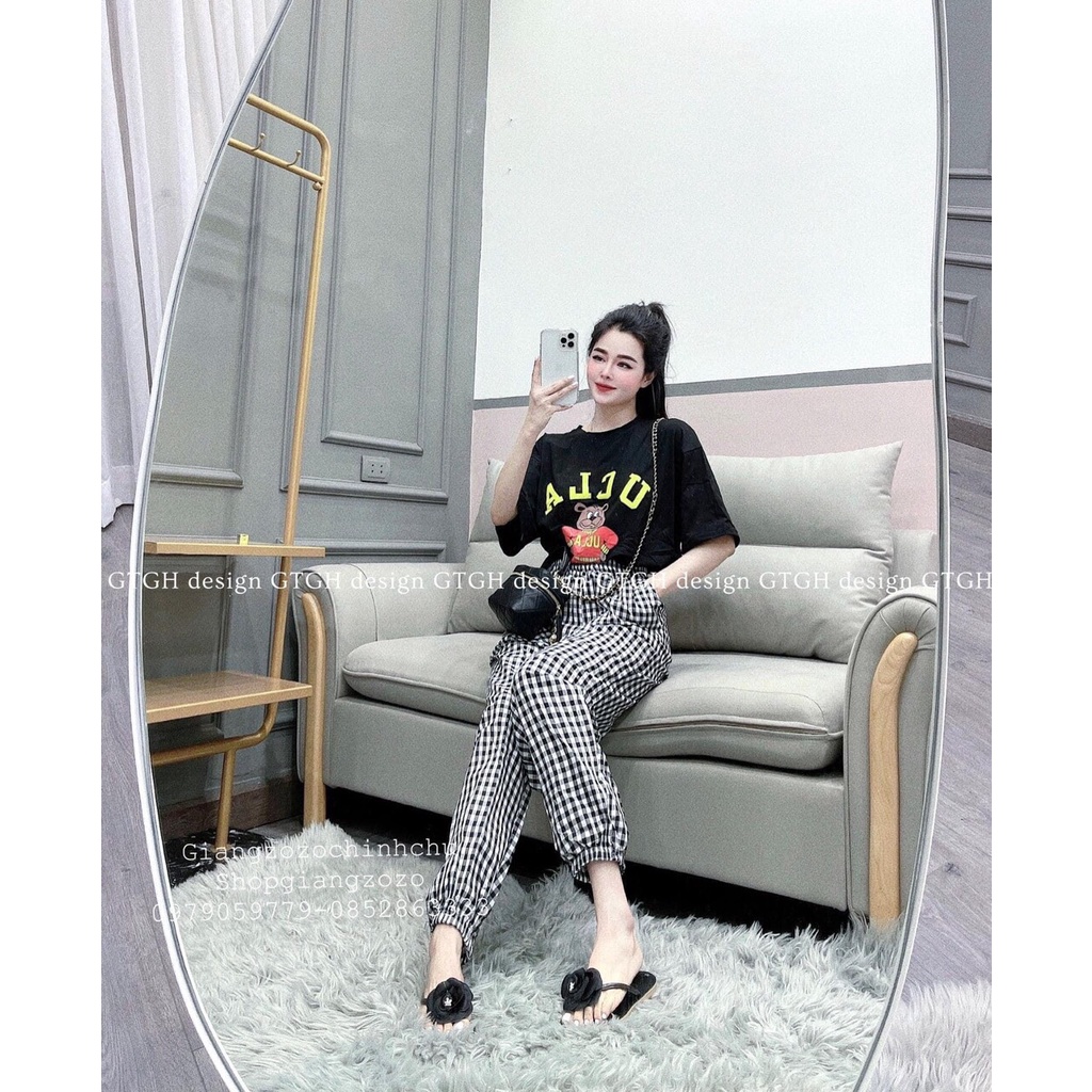 [ SIÊU PHẨM 2022 ] BỘ NỮ ÁO ĐEN GẤU UCLA QUẦN BOM KẺ CARO - ZADOLA FASHION