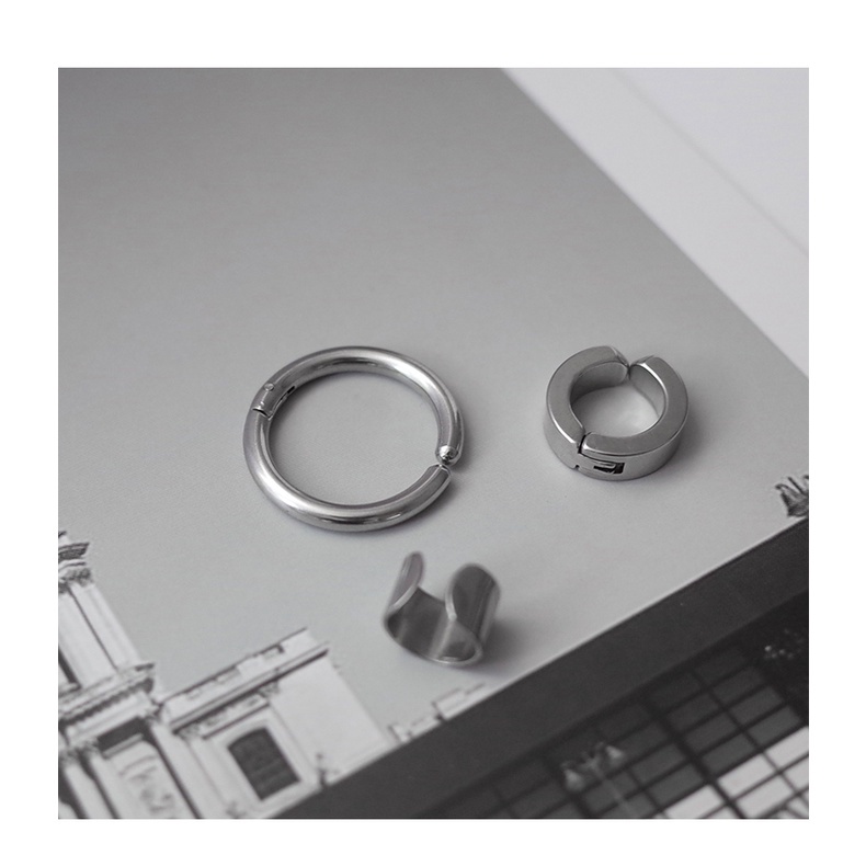 Khuyên Tai Dạng Kẹp Hình Tròn Phong Cách Hip Hop 19A1224