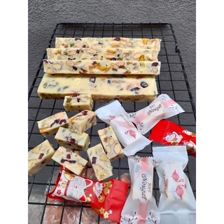 Kẹo Nougat Sữa Hạt Dinh Dưỡng❤️Siêu Ngon❤️ Mix Siêu Nhiều Loại Hạt_ Đồ ăn vặt CemLY Hà Nội