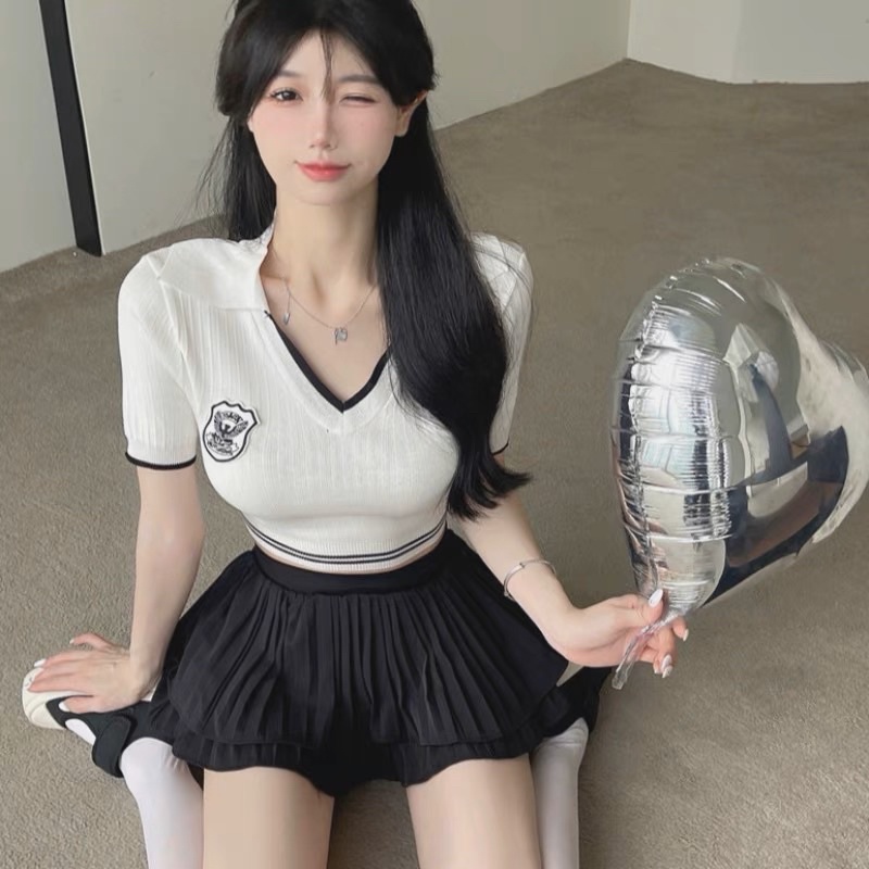 ÁO THUN CROPTOP VIỀN LOGO ĐẸP VT21