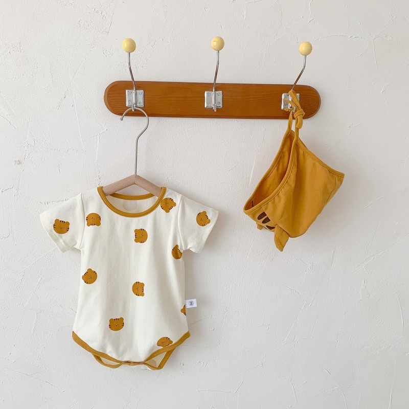 Bộ Áo Liền Quần Ngắn Tay Kèm Nón Vải Cotton Thời Trang Cho Bé Sơ Sinh
