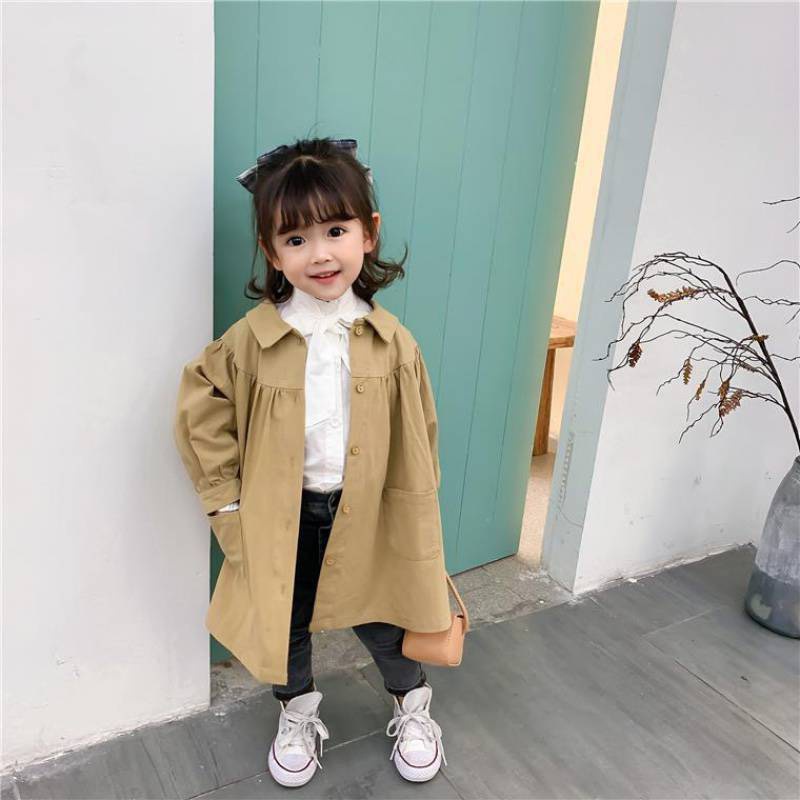 Áo khoác cổ búp bê dáng rộng phối một hàng nút phong cách Hàn Quốc đáng yêu cho bé gái