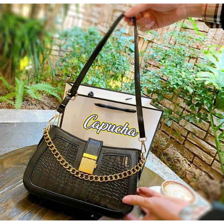 Túi xách nữ đeo vai đeo chéo phối xích vân cá sấu tuyệt đẹp Capucha T39