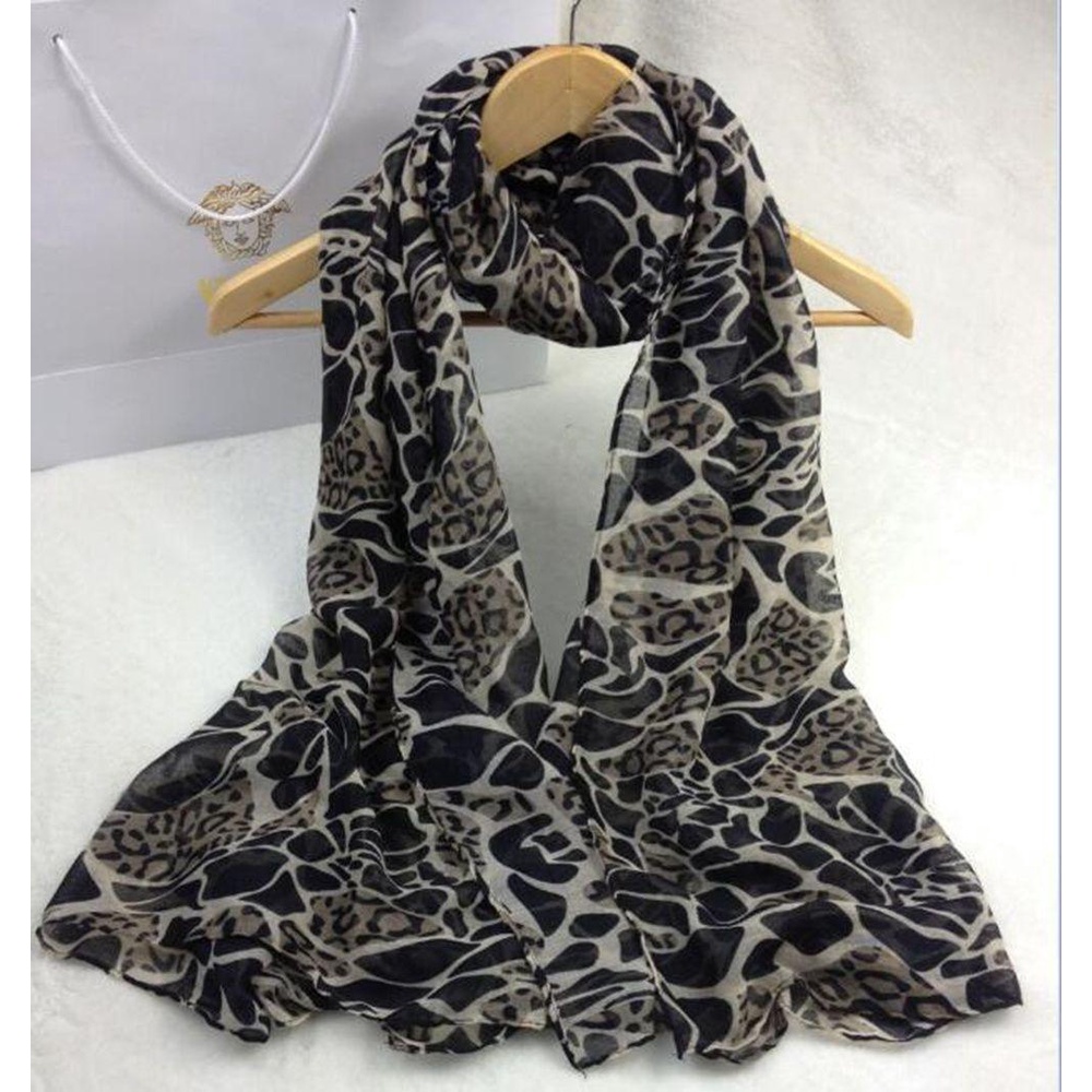 Me Khăn Choàng Voan In Họa Tiết Da Báo Nóng Bỏng Hajib