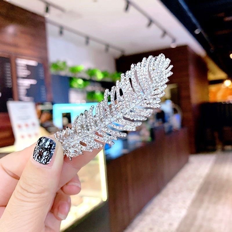 Kẹp Tóc Đá Hình Lông Vũ Sang Chảnh