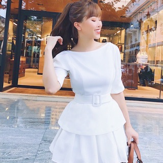 Đầm trắng 2 tầng kèm belt