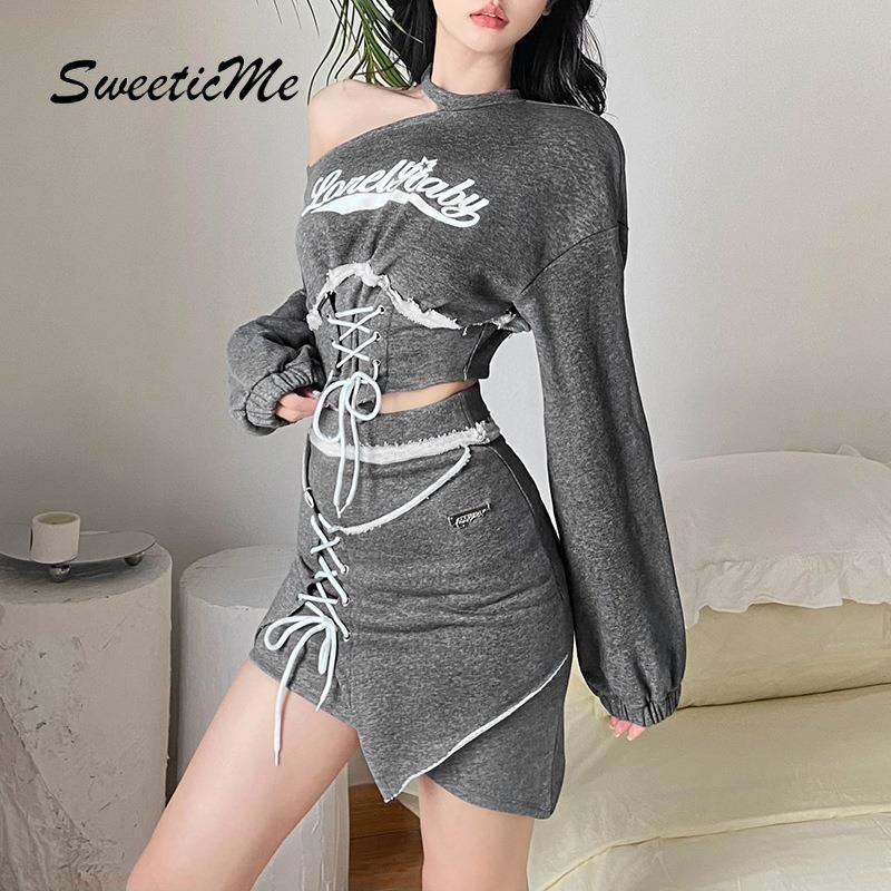 Áo Thun Tay Dài Cổ Tròn Dáng Ôm In Họa Tiết Thời Trang   Cho Bạn Gái