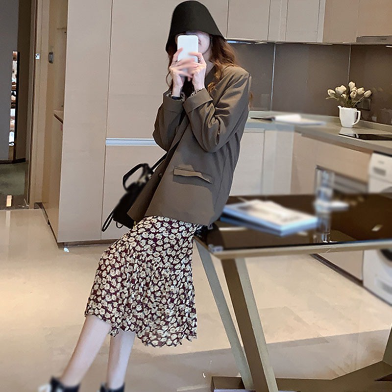 Đầm dài cổ chữ V in hoa ôm dáng phong cách Pháp thanh lịch cho nữ