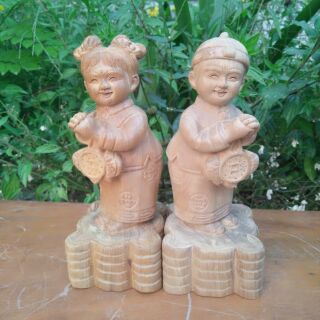 Tiên đồng ngọc nữ gỗ bách xanh
