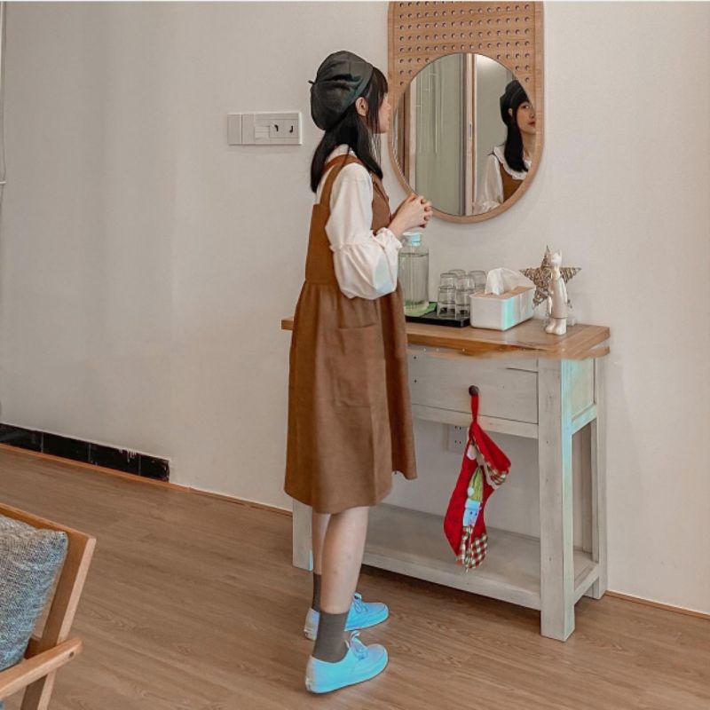 Set yếm nâu kèm áo sơ mi nude cổ sen dễ thương kèm ảnh thật