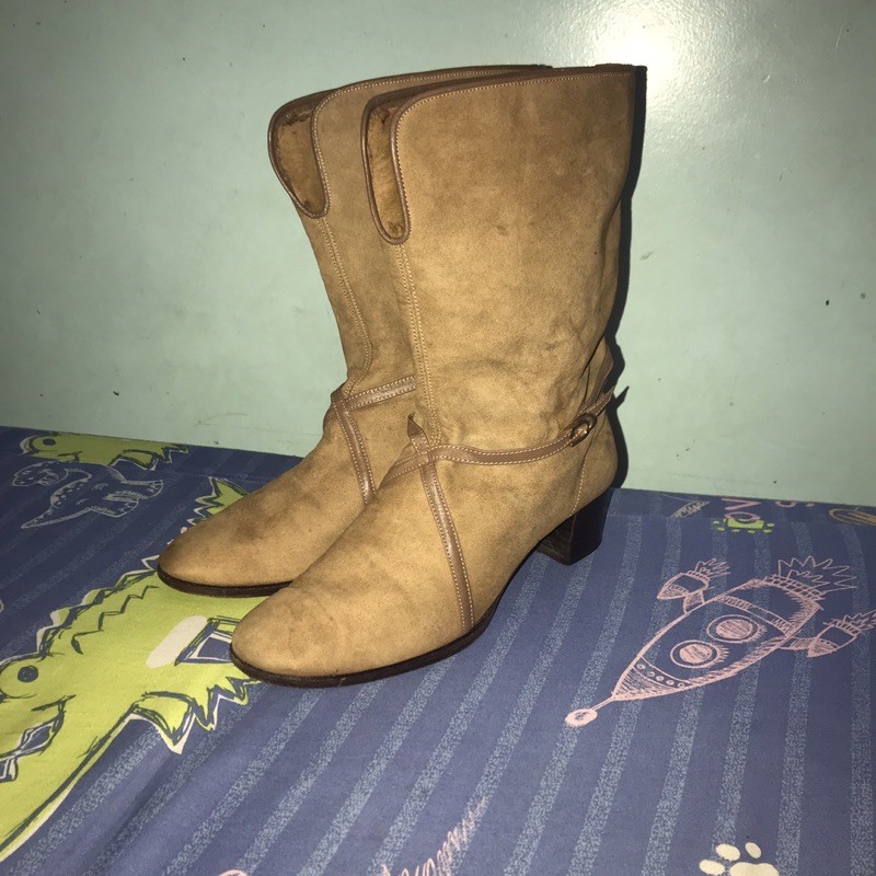 Bốt da lộn nguyên tấm Nhật