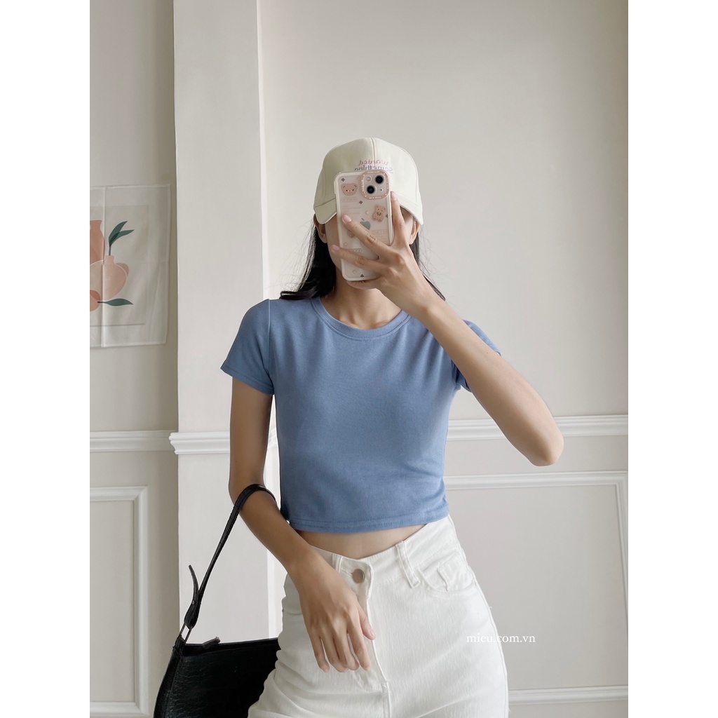 Áo croptop Anna tay ngắn Miều Est.2013