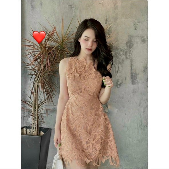 Đầm 3 lỗ ren thiết ké cực xinh , chất ren hoa mềm mát