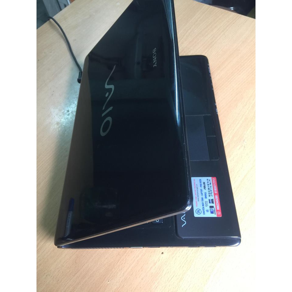 HOT Sony VPCCW Core i5 ram 3gb màn 14inh tặng túi thời trang,chuột không dây BAO ZIN | BigBuy360 - bigbuy360.vn