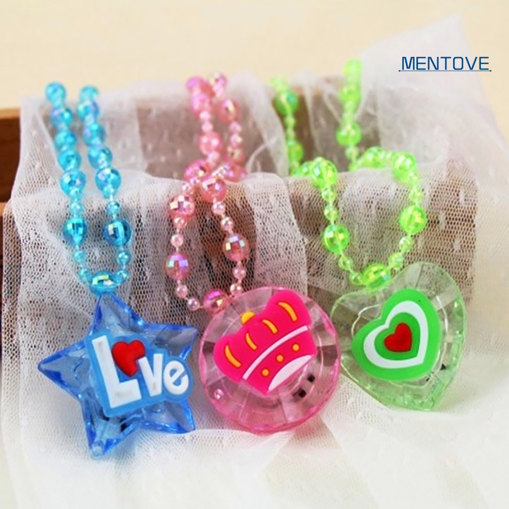 Đồ Chơi Vòng cổ Chuỗi Hạt Hình Hoa / Bướm / Trái Tim Có Đèn Phát Sáng Cho Bé